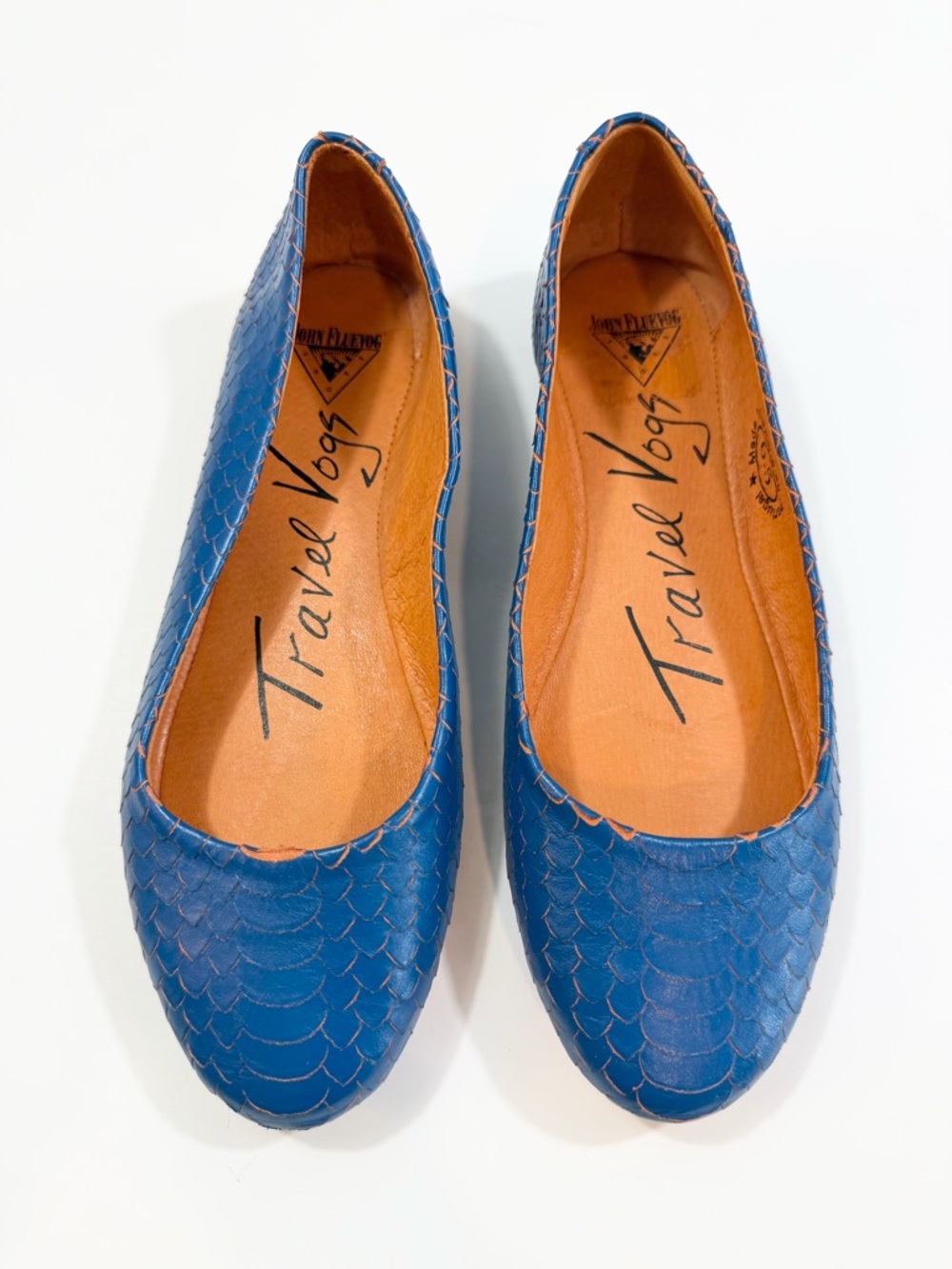 John Fluevog Blue Ballet Flats 6.5 Travel Vogs Embossed Croc Reptile Leather